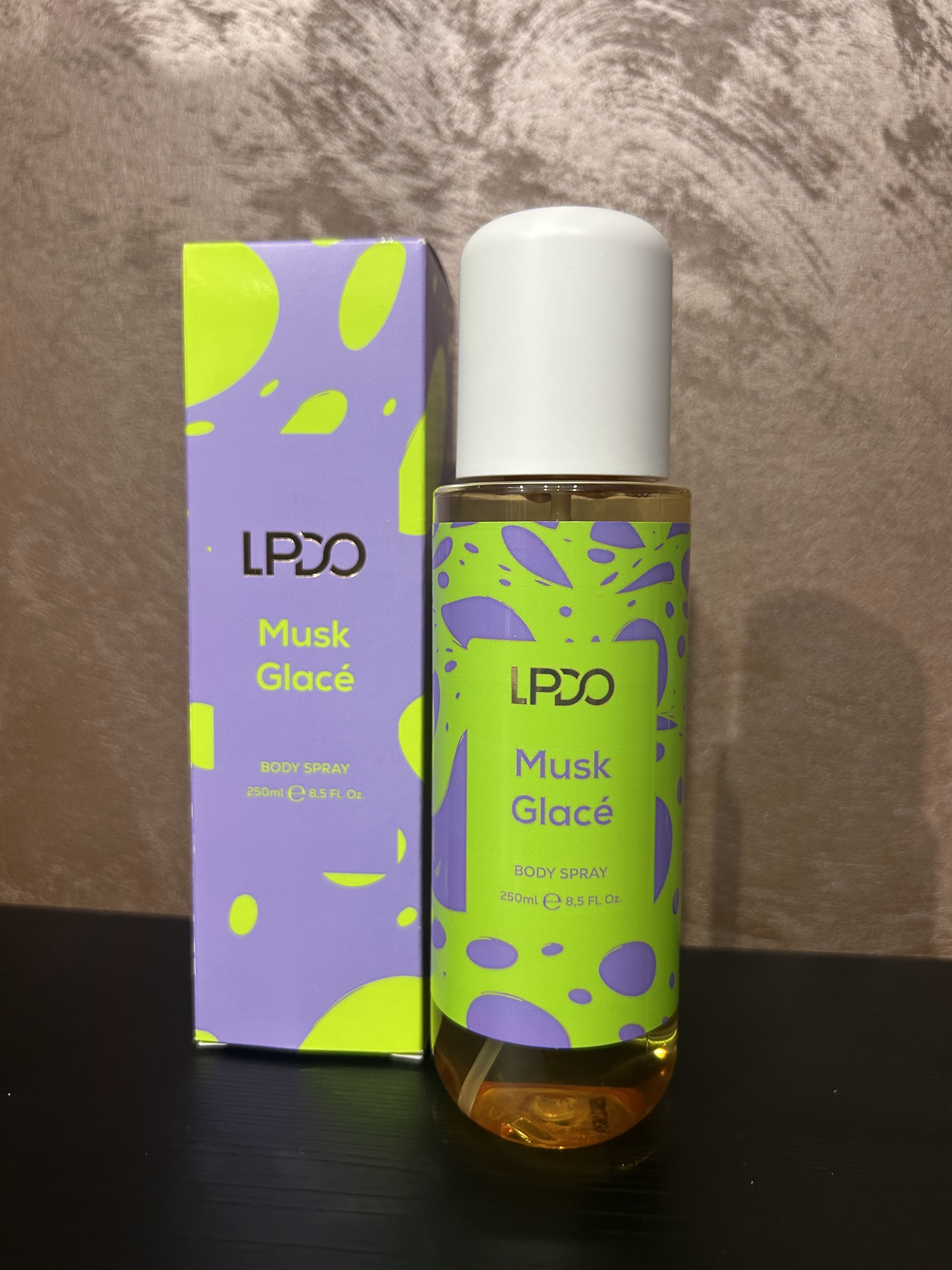 BODY SPRAY Musk Glacé Eau De Parfum Intense 250 ml