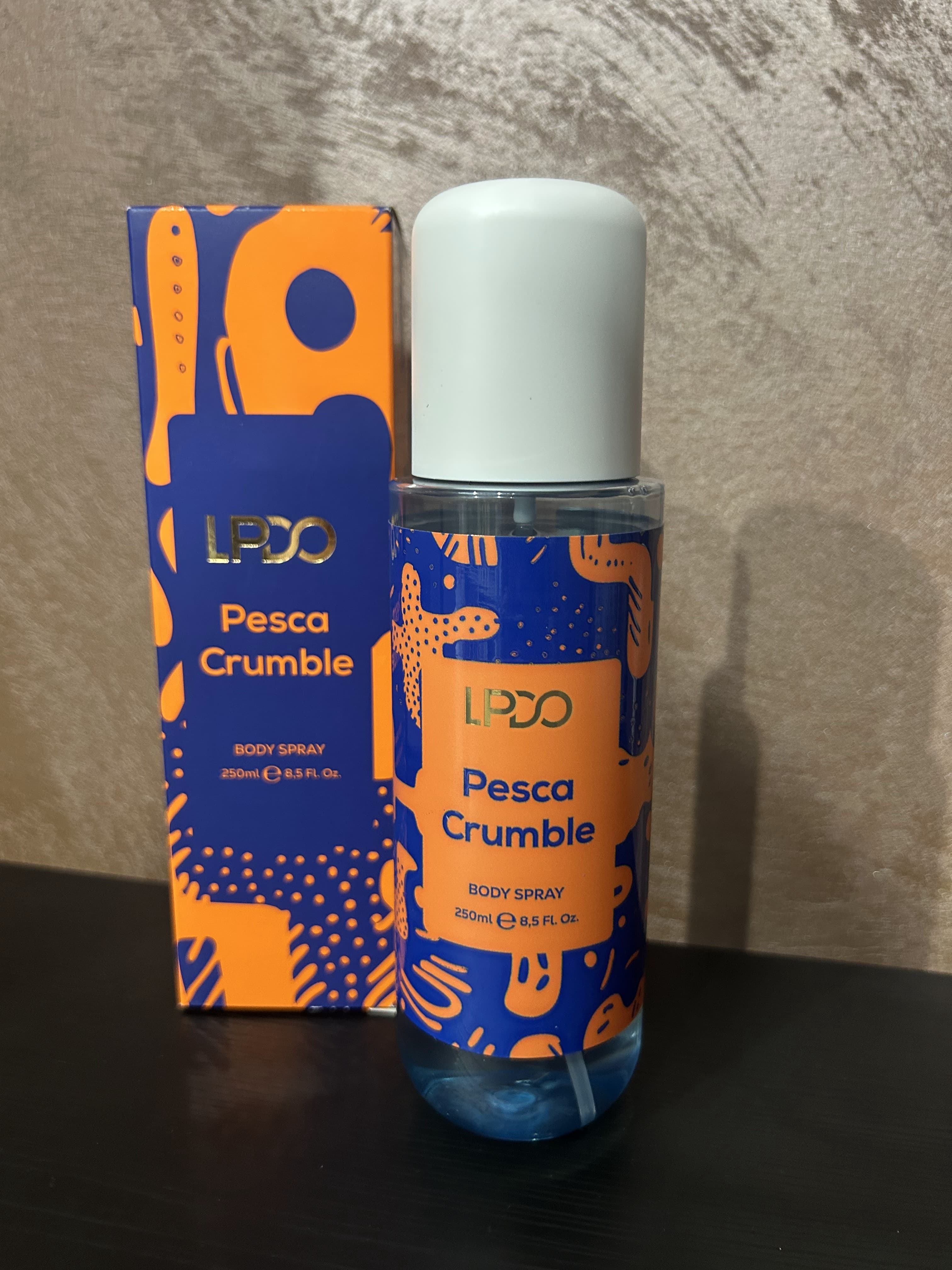 BODY SPRAY Pesca Crumble Eau De Parfum Intense 250 ml